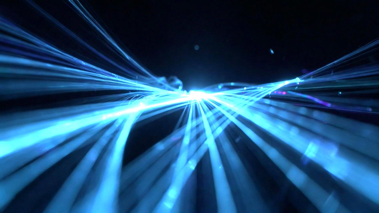 SNS上でエディタ論争が盛り上がる開発者コミュニティの様子