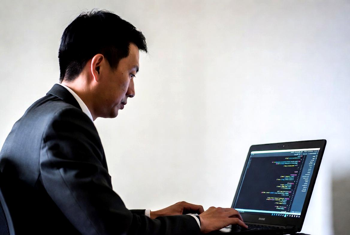 Python標準ライブラリで扱えるファイル操作やHTTP通信などの機能一覧イメージ