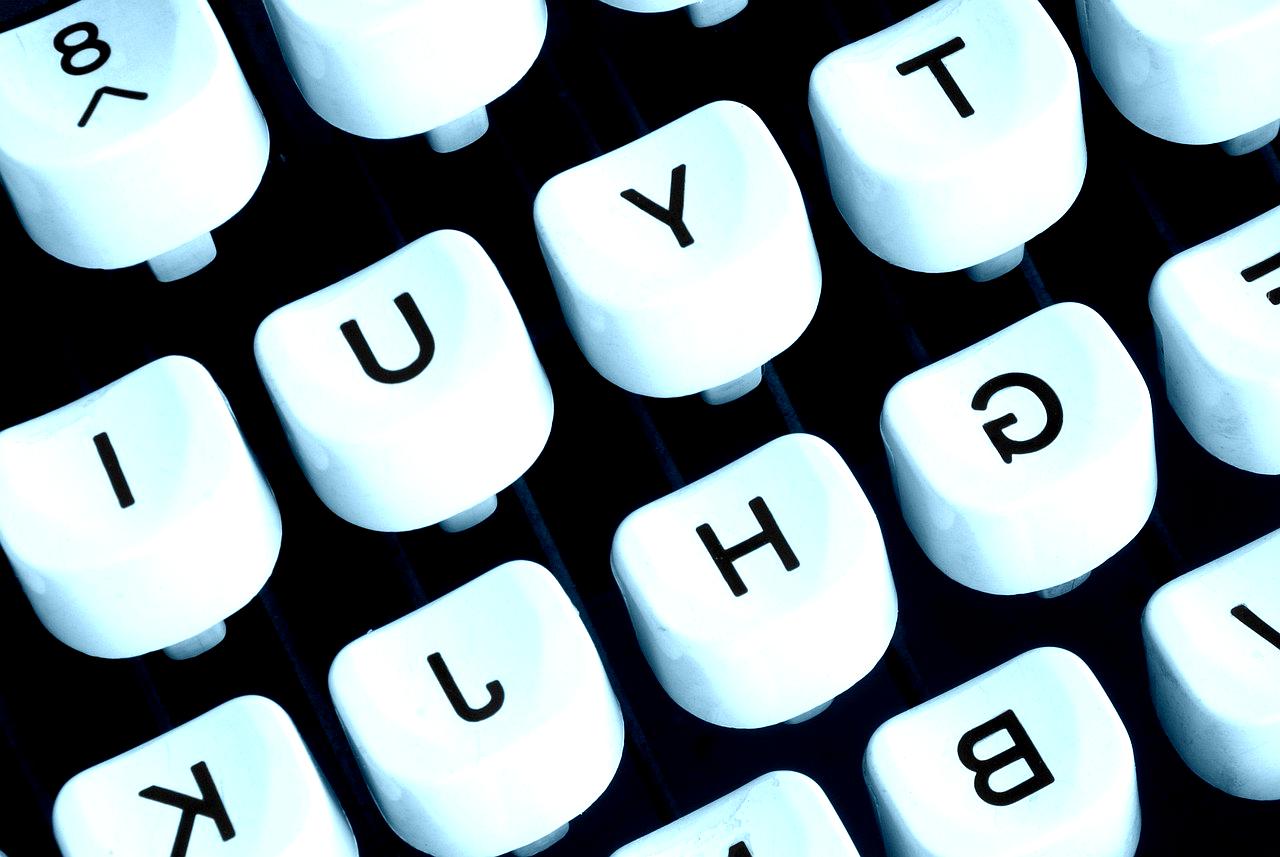 Vimのキーバインド操作を説明するキーボード操作図