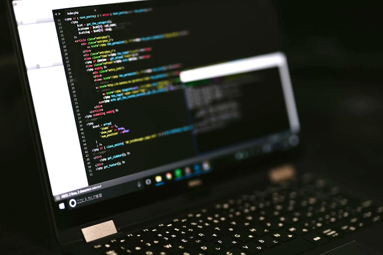 PHPスクレイピングの基本構造とHTML取得・解析の流れ