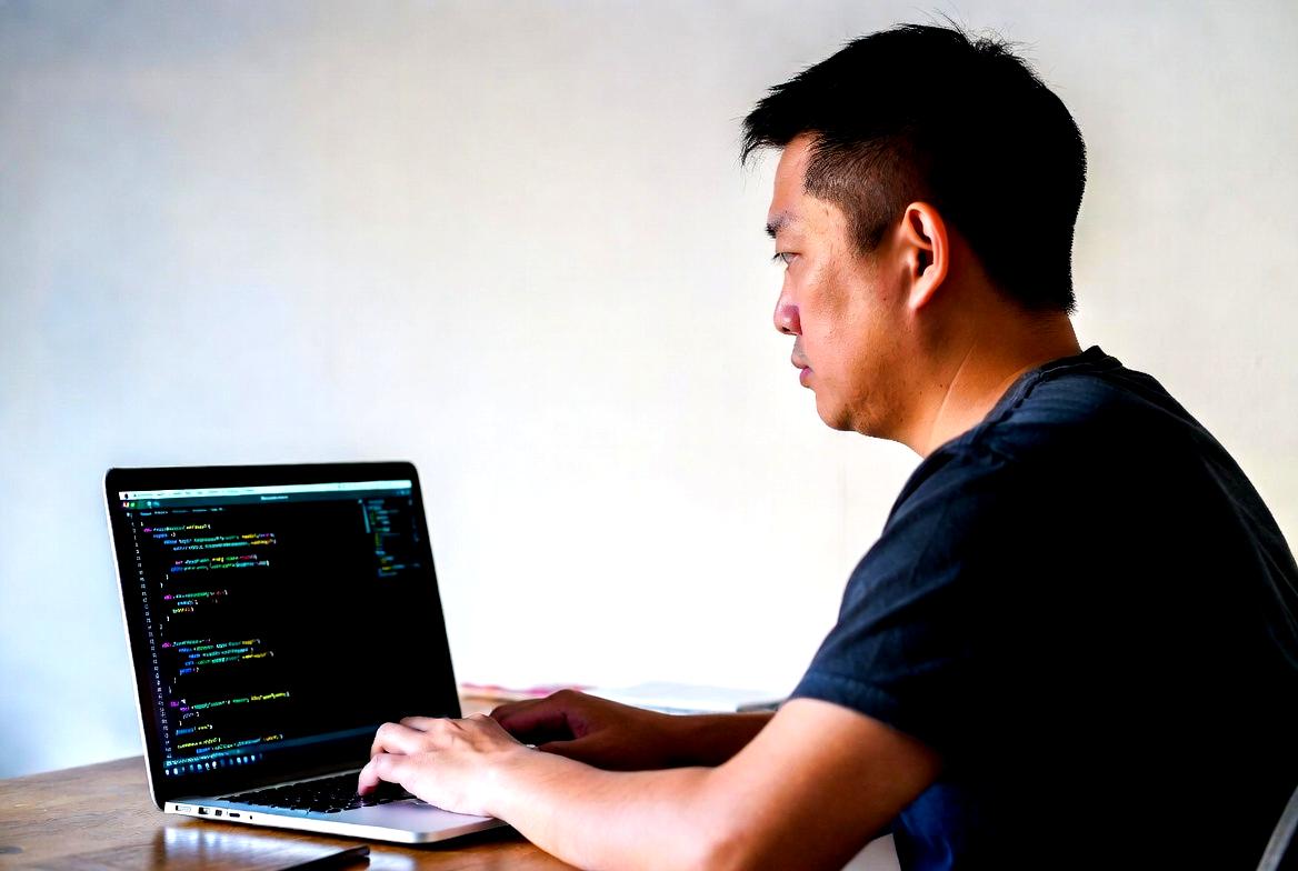 PythonがAI開発の中心であり続ける理由の総括