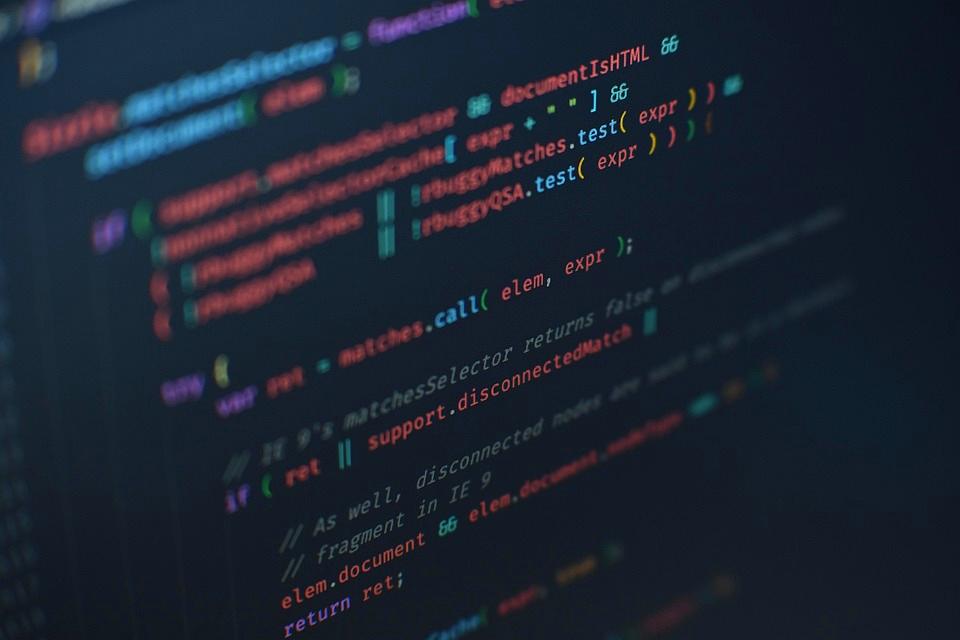 開発環境の違いにより動作が変わるイメージ