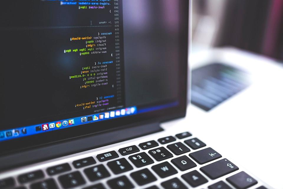 TypeScriptとJavaScriptのネイティブ機能の統合イメージ
