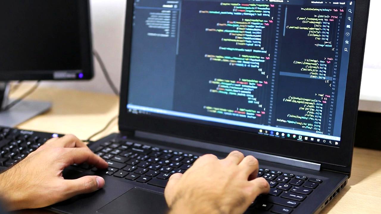 PythonとJavaの選択基準を整理した総まとめイメージ