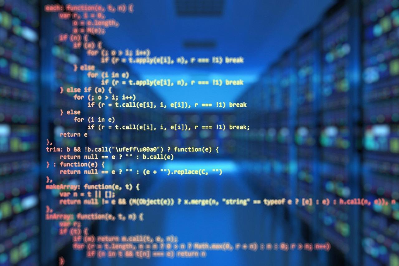 目的別にPHPとTypeScriptを選ぶ判断基準の図解