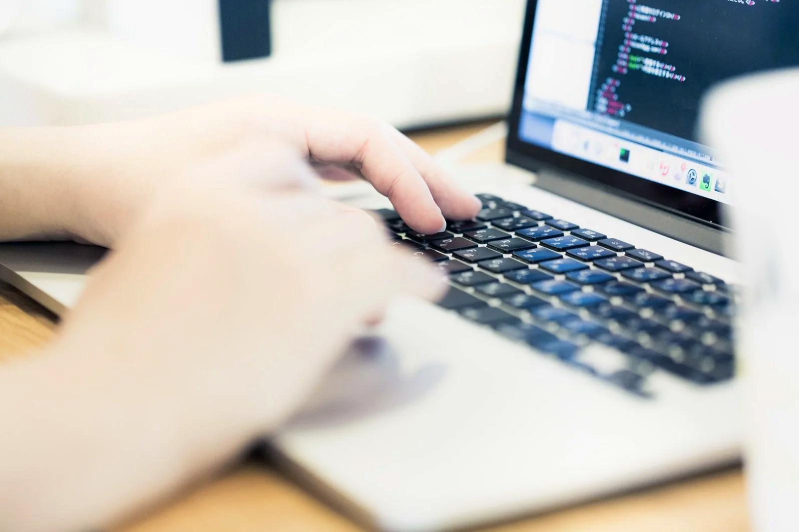 LaravelからGoへ段階的にスキル拡張する学習ロードマップ