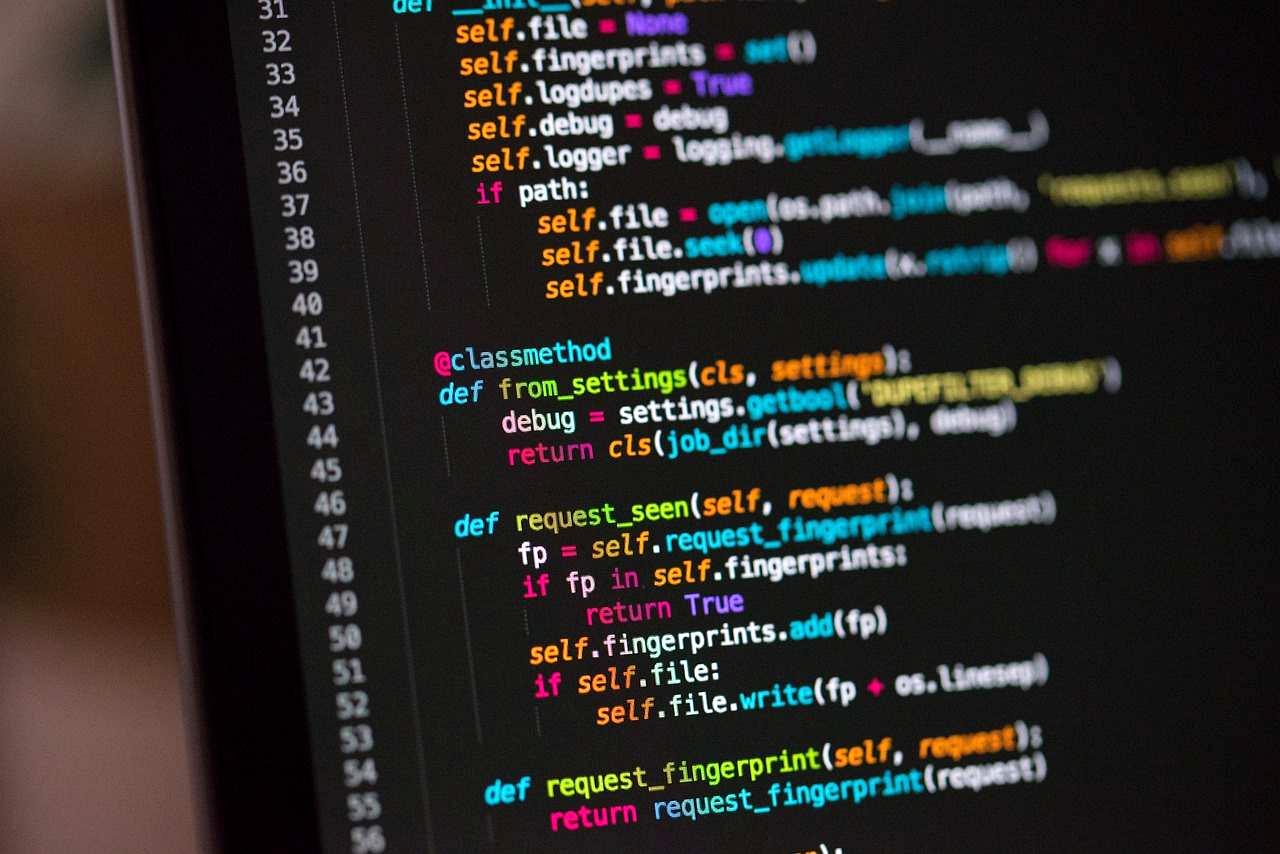 Python関数をオブジェクトとして扱う特徴を説明するコードイメージ