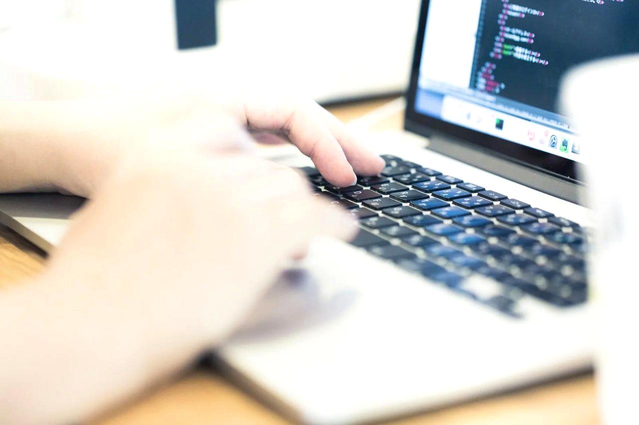 安全なVBA夜間バッチ運用を実現するためのまとめイメージ
