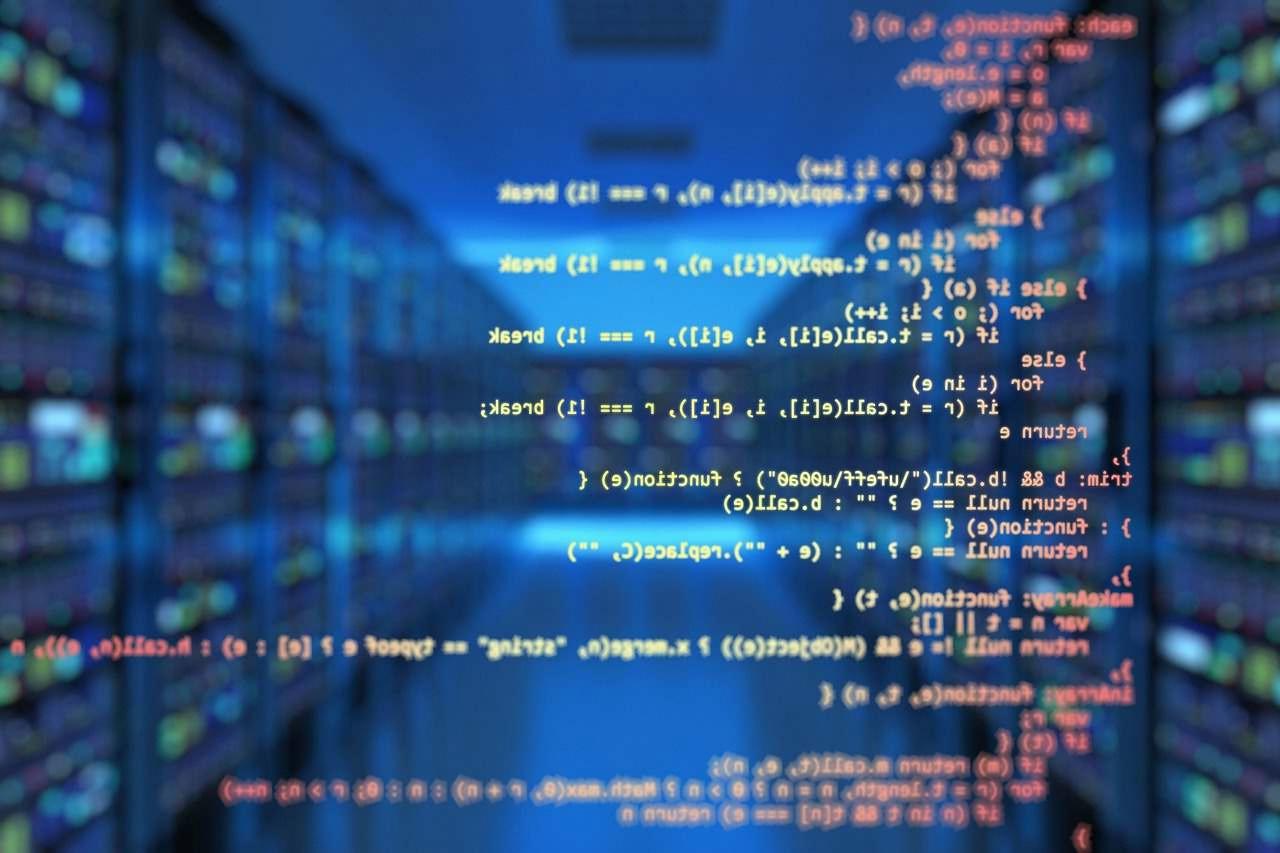 JavaScriptとCOBOLの対比図と個人開発の効率性をテーマにしたブログ記事のアイキャッチ