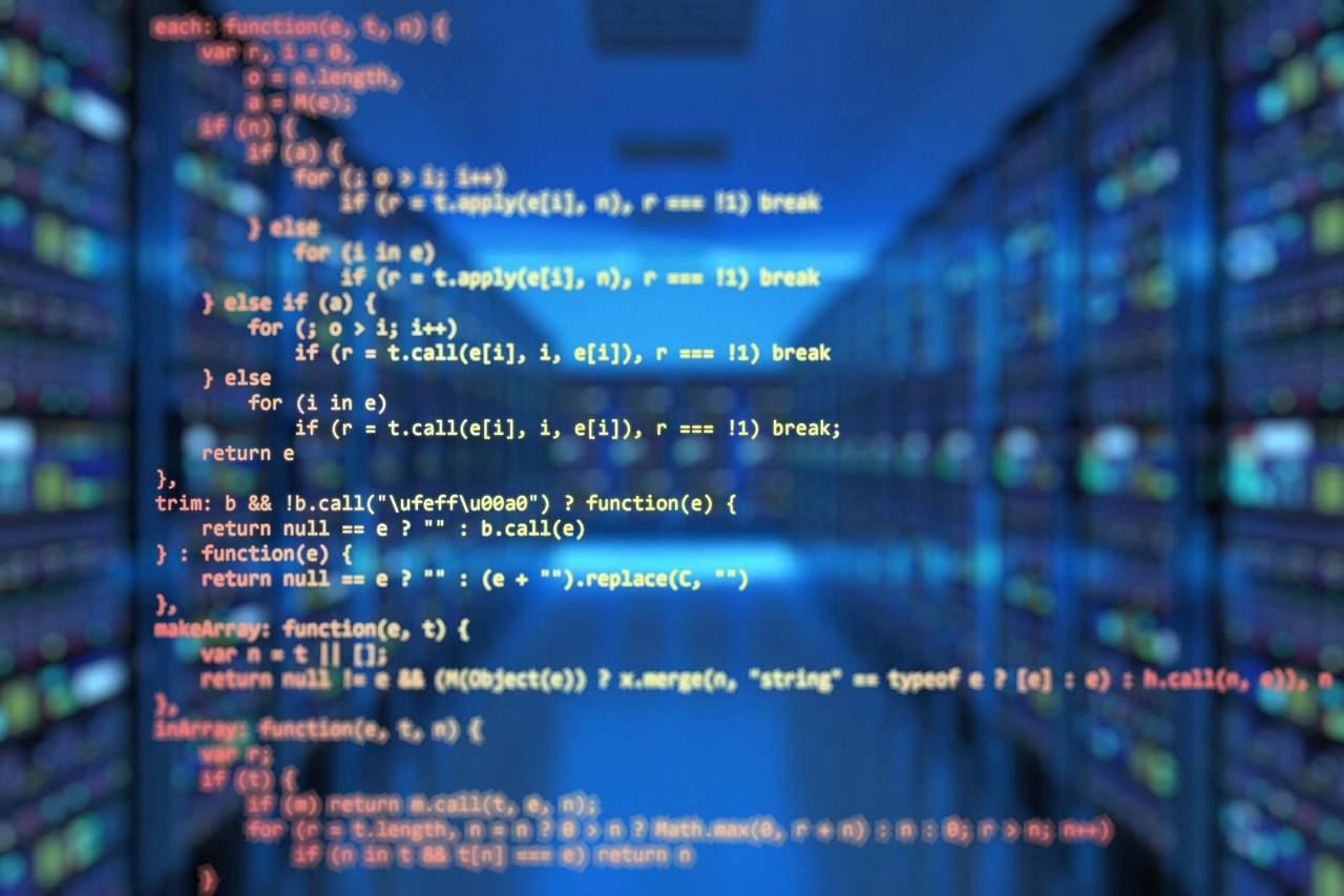 Enumと代替案のパフォーマンスおよび保守性を比較検証する画像