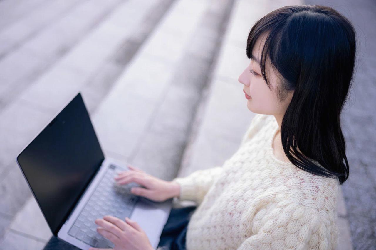 VB.NETからC#への移行を完了し持続可能な開発環境を実現するイメージ