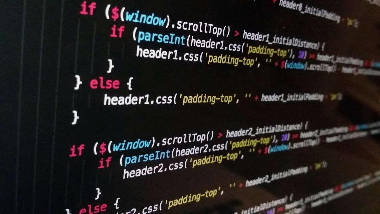ランタイム選定の判断基準を整理するイメージ