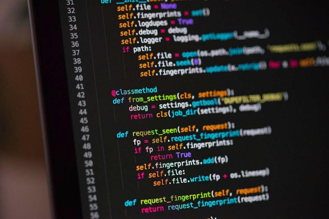 FastAPIにおける非同期APIの設計方針とエンドポイント設計の要点