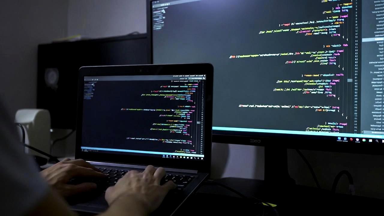Codebergのリポジトリ管理画面とオープンソース開発のイメージ