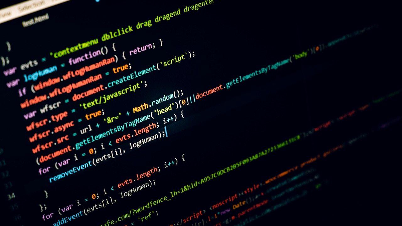 VSCodeやNeovimでPerl開発をしている画面例