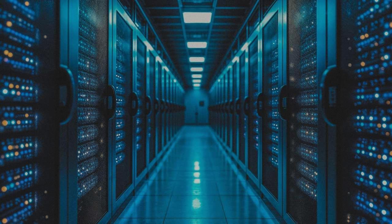 JavaScriptとZigの特徴を比較するプログラミング言語のイメージ